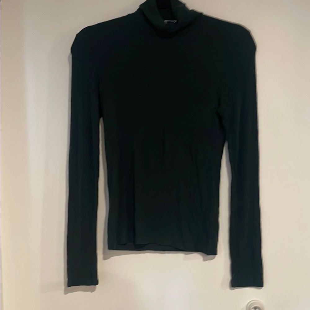 Wilfred Dark Green Textured Turtleneck Sz M